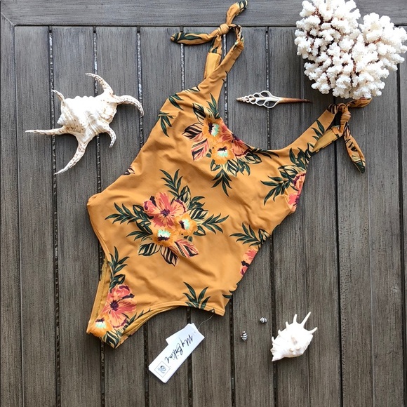 🌴🔆RIP CURL- SUN CHASERS CHEEKY ONE PIECE🔆🌴 - Picture 2 of 11